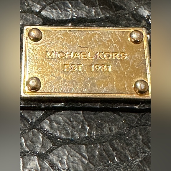 Michael Kors - mini black wristlet wallet - Picture 9 of 10